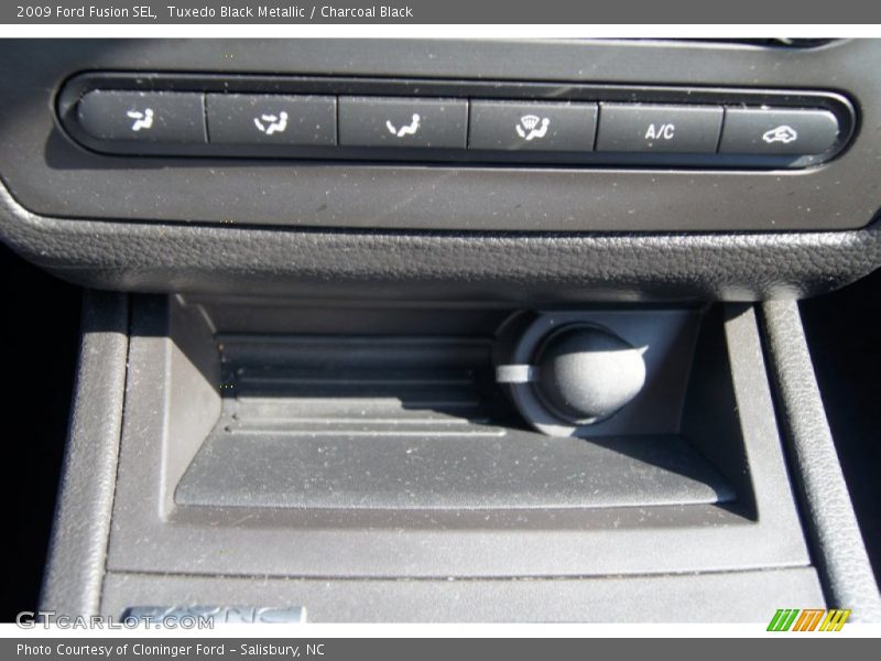 Tuxedo Black Metallic / Charcoal Black 2009 Ford Fusion SEL