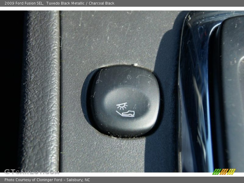 Tuxedo Black Metallic / Charcoal Black 2009 Ford Fusion SEL