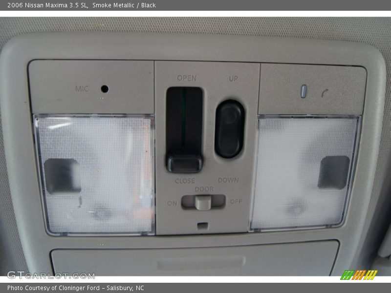 Smoke Metallic / Black 2006 Nissan Maxima 3.5 SL