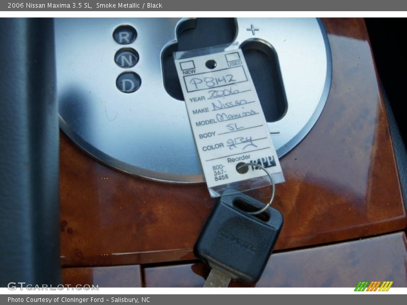 Smoke Metallic / Black 2006 Nissan Maxima 3.5 SL
