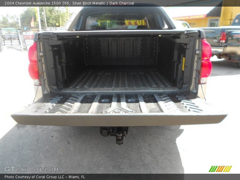 Silver Birch Metallic / Dark Charcoal 2004 Chevrolet Avalanche 1500 Z66