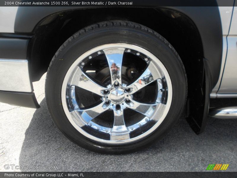 Silver Birch Metallic / Dark Charcoal 2004 Chevrolet Avalanche 1500 Z66