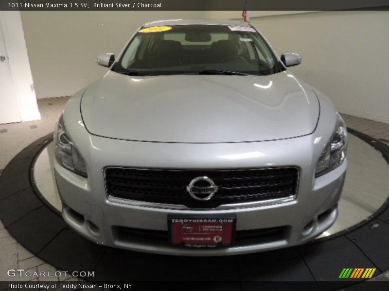 Brilliant Silver / Charcoal 2011 Nissan Maxima 3.5 SV