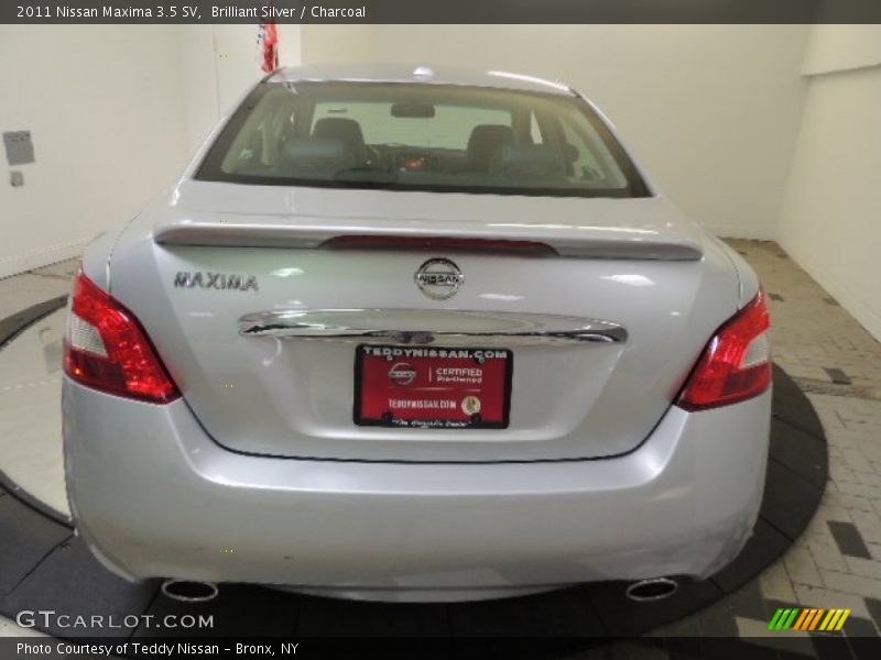 Brilliant Silver / Charcoal 2011 Nissan Maxima 3.5 SV