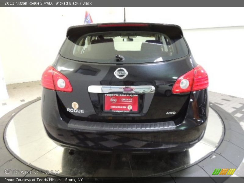 Wicked Black / Black 2011 Nissan Rogue S AWD