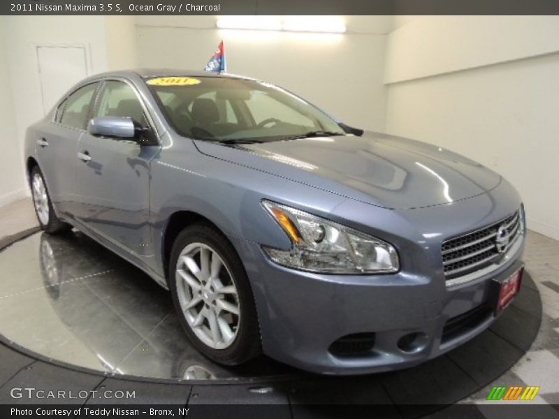 Ocean Gray / Charcoal 2011 Nissan Maxima 3.5 S