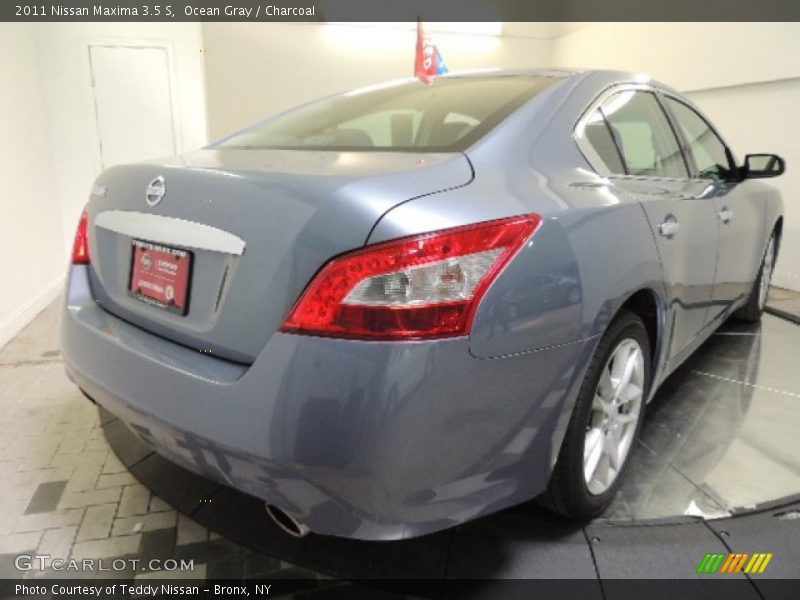 Ocean Gray / Charcoal 2011 Nissan Maxima 3.5 S