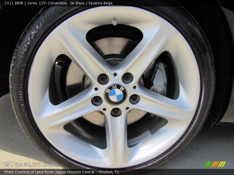 2011 1 Series 135i Convertible Wheel