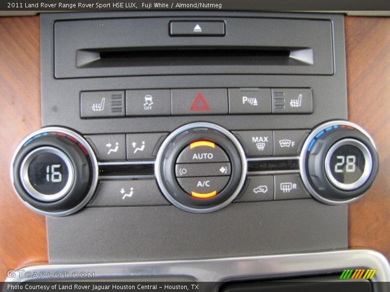 Controls of 2011 Range Rover Sport HSE LUX