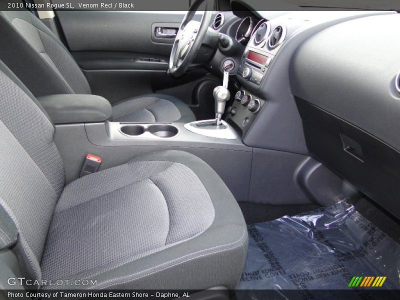 Venom Red / Black 2010 Nissan Rogue SL