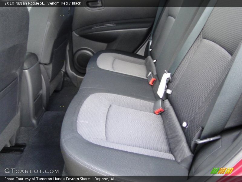 Rear Seat of 2010 Rogue SL