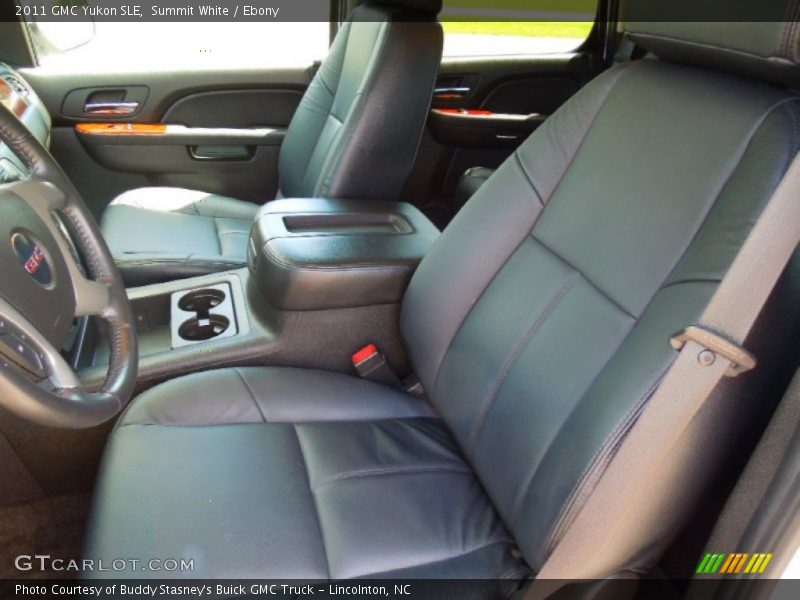 Summit White / Ebony 2011 GMC Yukon SLE