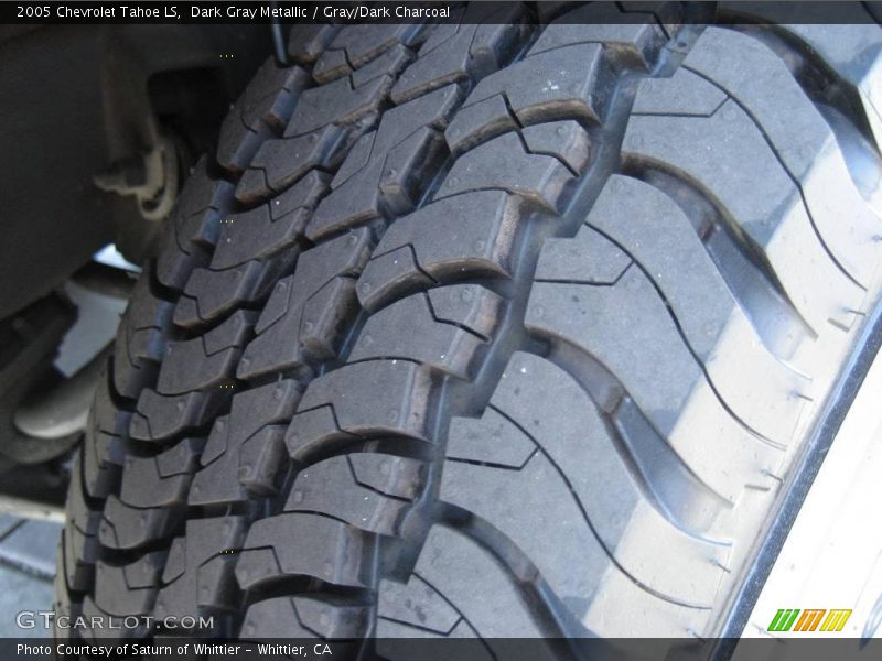 Dark Gray Metallic / Gray/Dark Charcoal 2005 Chevrolet Tahoe LS
