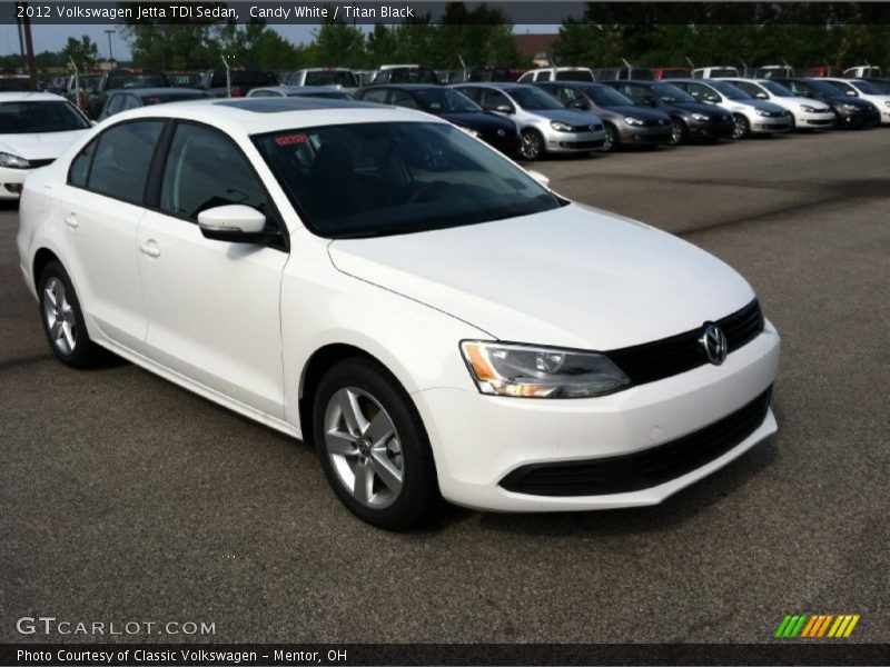 Candy White / Titan Black 2012 Volkswagen Jetta TDI Sedan