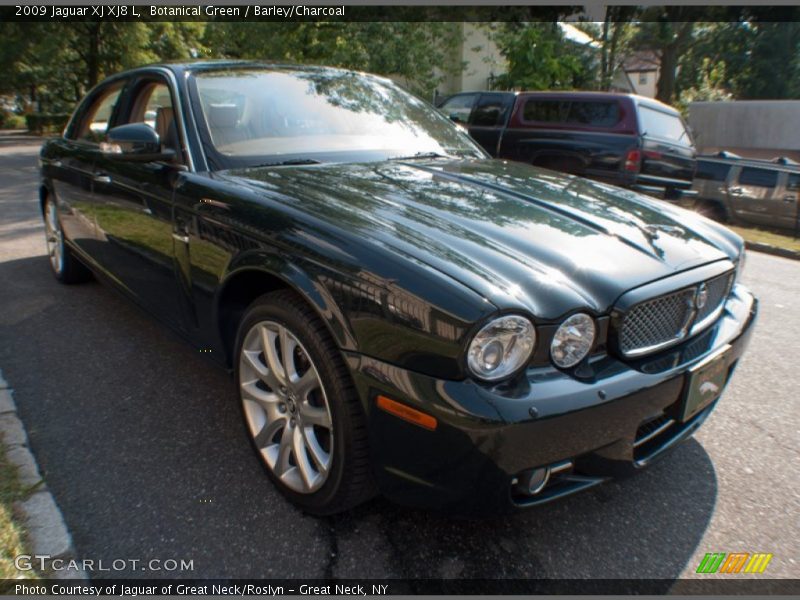 Botanical Green / Barley/Charcoal 2009 Jaguar XJ XJ8 L