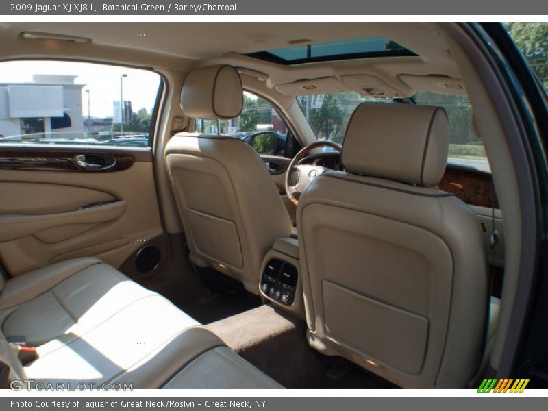 Botanical Green / Barley/Charcoal 2009 Jaguar XJ XJ8 L