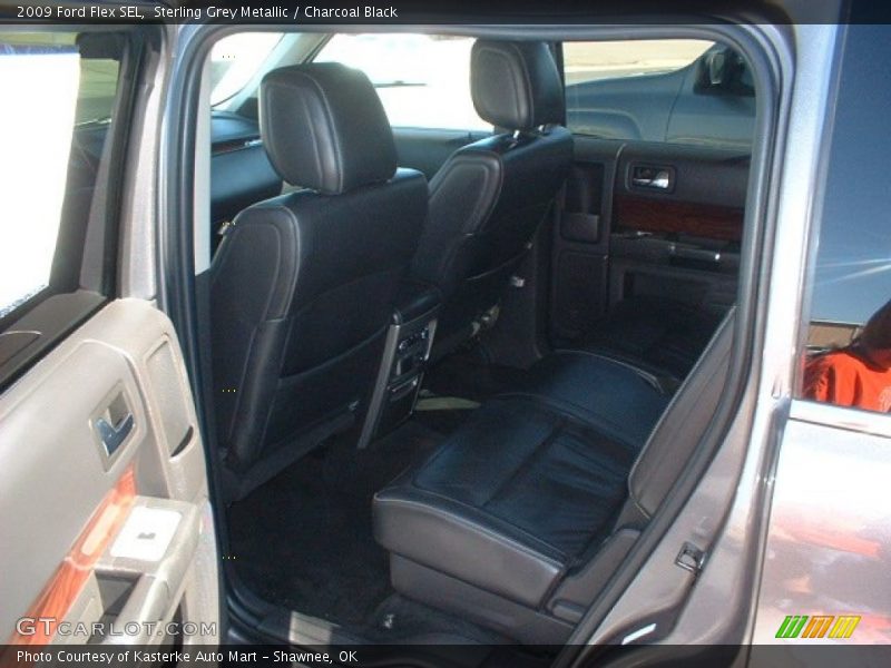 Sterling Grey Metallic / Charcoal Black 2009 Ford Flex SEL