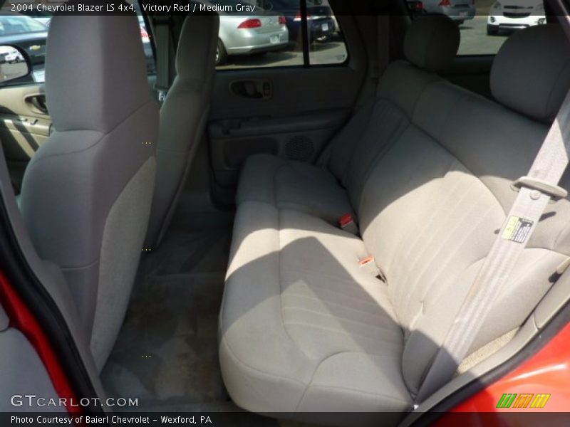 Victory Red / Medium Gray 2004 Chevrolet Blazer LS 4x4