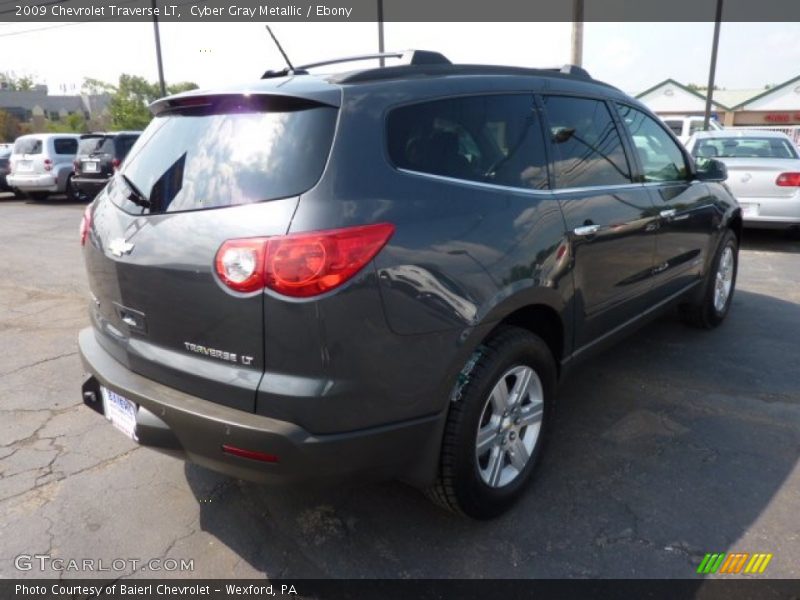 Cyber Gray Metallic / Ebony 2009 Chevrolet Traverse LT