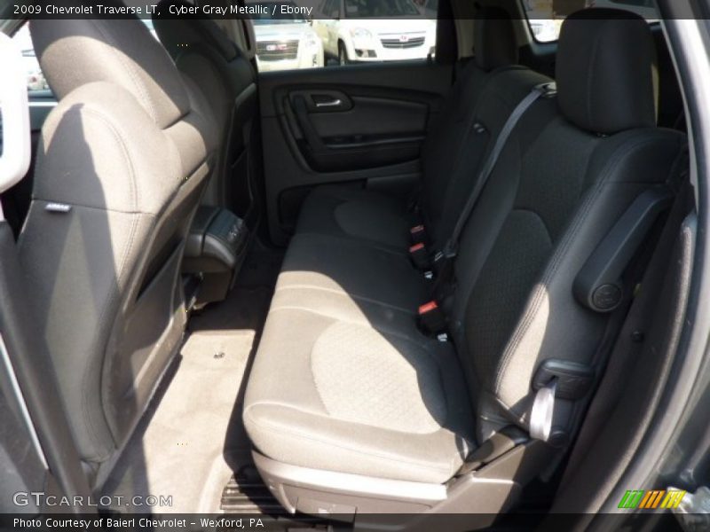 Cyber Gray Metallic / Ebony 2009 Chevrolet Traverse LT