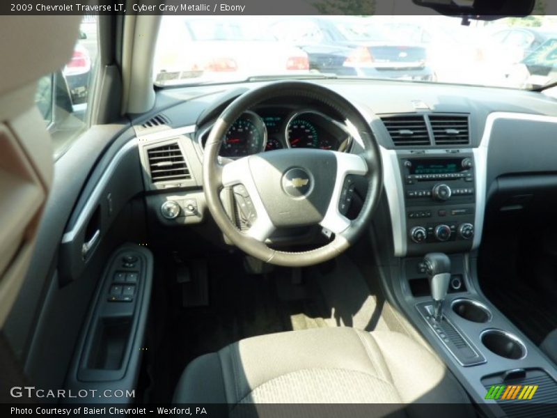 Cyber Gray Metallic / Ebony 2009 Chevrolet Traverse LT