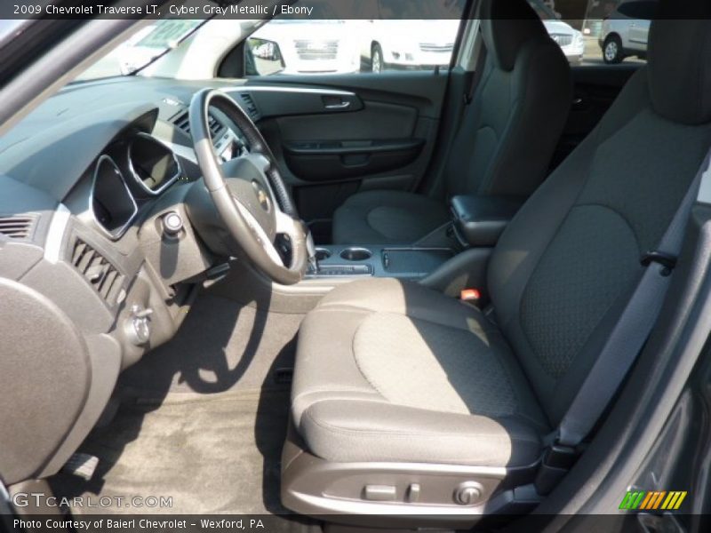 Cyber Gray Metallic / Ebony 2009 Chevrolet Traverse LT