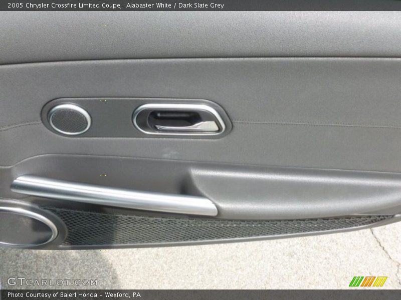 Alabaster White / Dark Slate Grey 2005 Chrysler Crossfire Limited Coupe