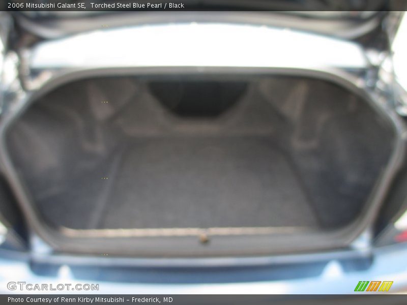 Torched Steel Blue Pearl / Black 2006 Mitsubishi Galant SE