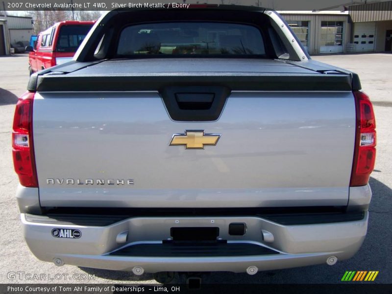 Silver Birch Metallic / Ebony 2007 Chevrolet Avalanche LT 4WD