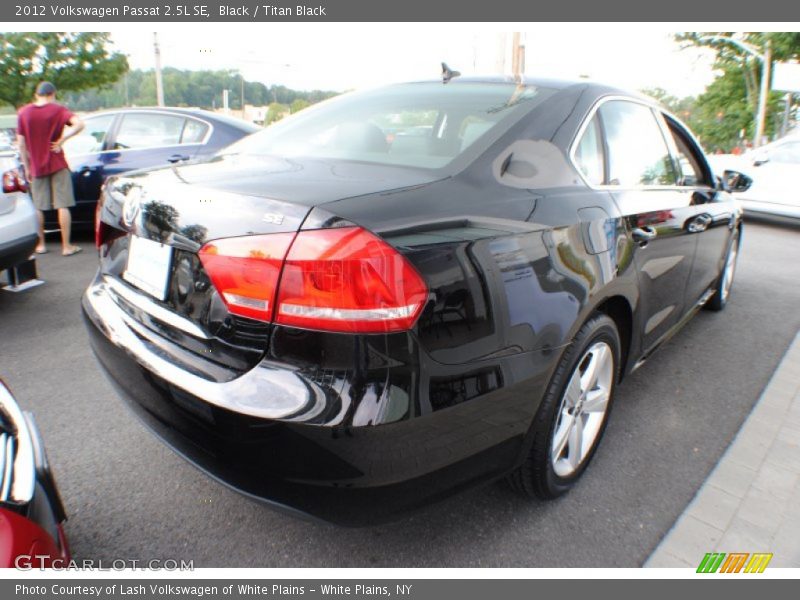 Black / Titan Black 2012 Volkswagen Passat 2.5L SE