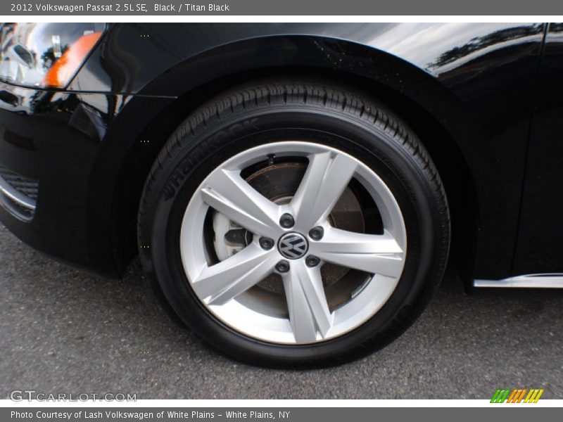 Black / Titan Black 2012 Volkswagen Passat 2.5L SE