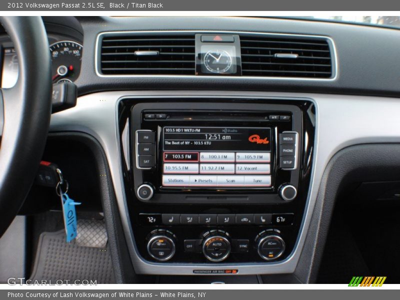 Black / Titan Black 2012 Volkswagen Passat 2.5L SE