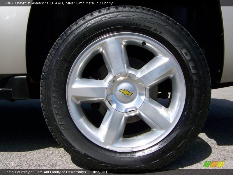 Silver Birch Metallic / Ebony 2007 Chevrolet Avalanche LT 4WD