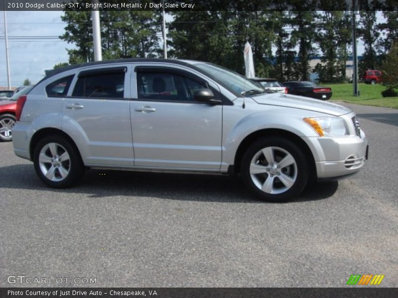 Bright Silver Metallic / Dark Slate Gray 2010 Dodge Caliber SXT
