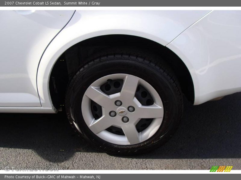 Summit White / Gray 2007 Chevrolet Cobalt LS Sedan