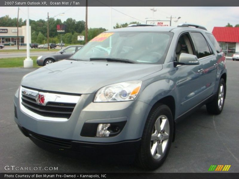 Ocean Mist / Tan 2007 Saturn Outlook XR