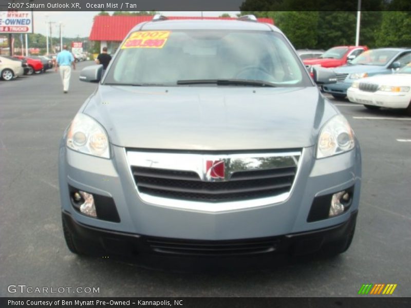 Ocean Mist / Tan 2007 Saturn Outlook XR