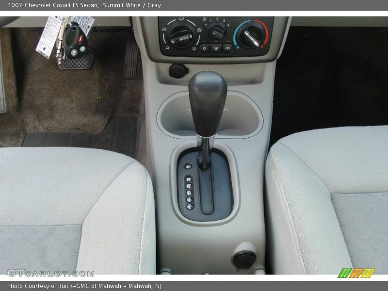 Summit White / Gray 2007 Chevrolet Cobalt LS Sedan