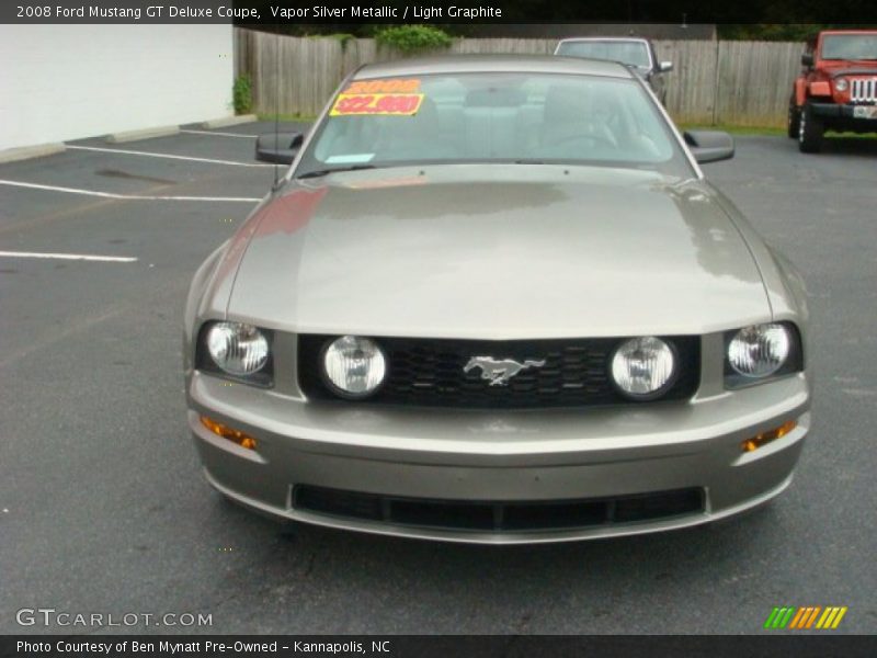 Vapor Silver Metallic / Light Graphite 2008 Ford Mustang GT Deluxe Coupe