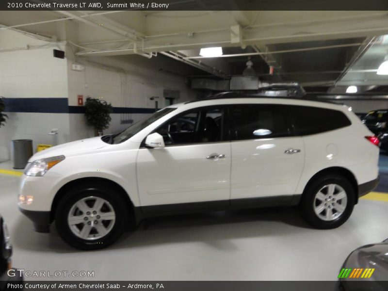 Summit White / Ebony 2010 Chevrolet Traverse LT AWD
