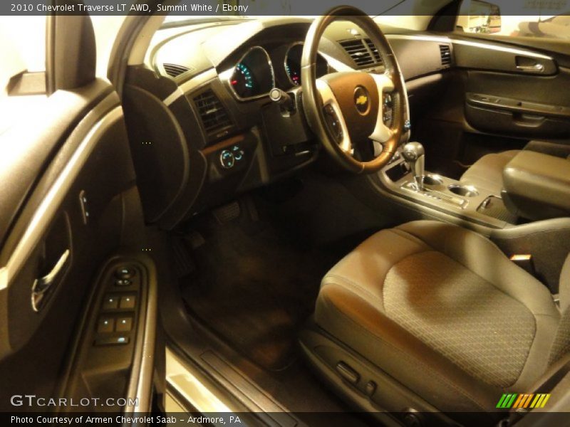 Summit White / Ebony 2010 Chevrolet Traverse LT AWD