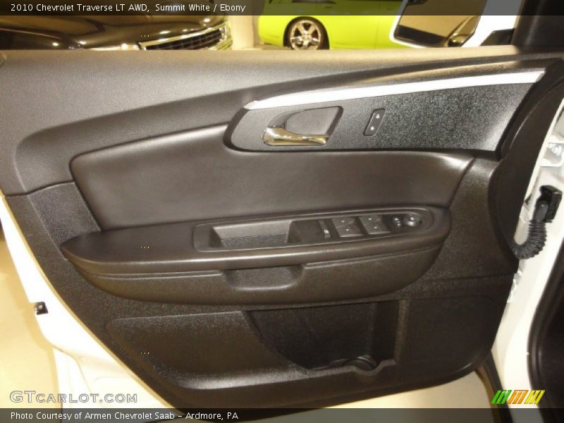 Summit White / Ebony 2010 Chevrolet Traverse LT AWD