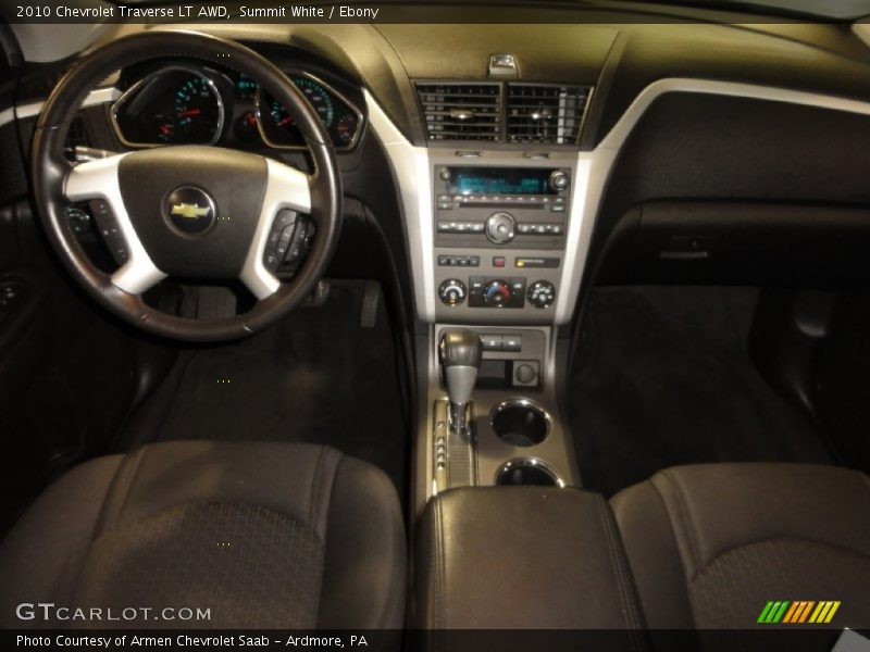 Summit White / Ebony 2010 Chevrolet Traverse LT AWD
