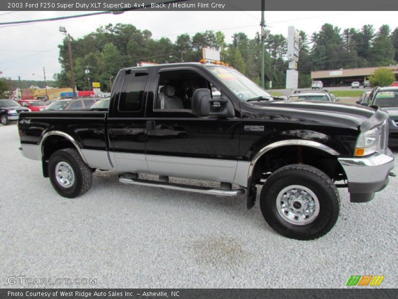 Black / Medium Flint Grey 2003 Ford F250 Super Duty XLT SuperCab 4x4