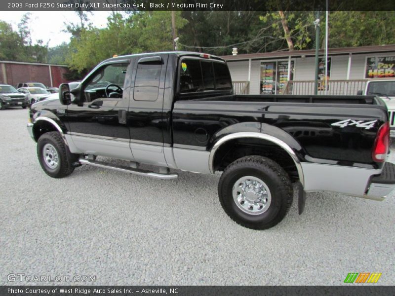 Black / Medium Flint Grey 2003 Ford F250 Super Duty XLT SuperCab 4x4