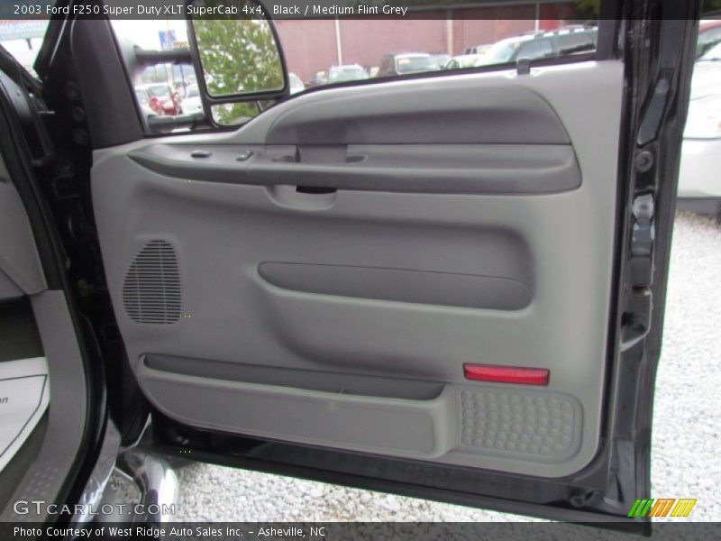 Black / Medium Flint Grey 2003 Ford F250 Super Duty XLT SuperCab 4x4