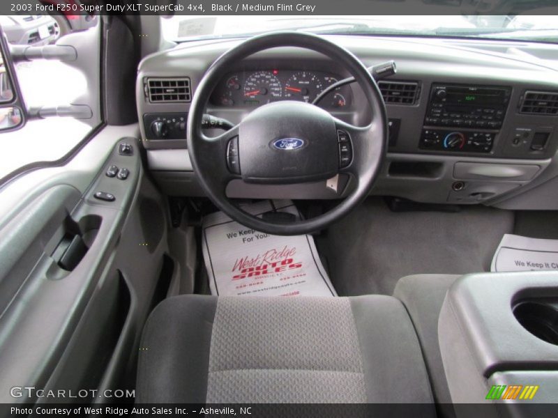 Black / Medium Flint Grey 2003 Ford F250 Super Duty XLT SuperCab 4x4