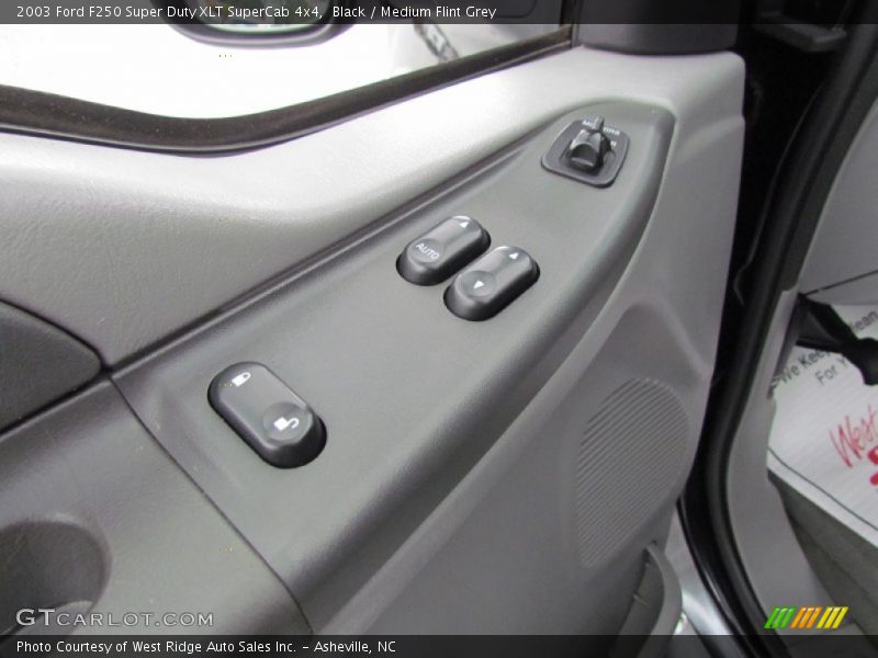 Black / Medium Flint Grey 2003 Ford F250 Super Duty XLT SuperCab 4x4