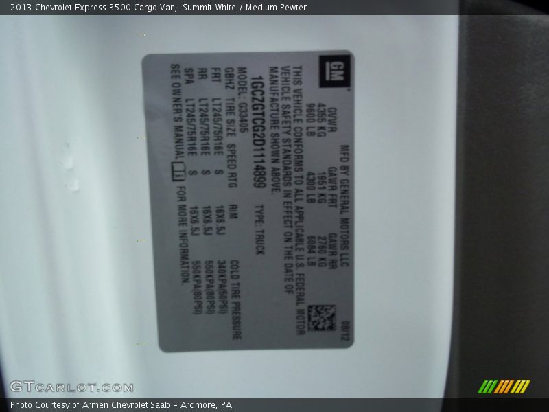 Summit White / Medium Pewter 2013 Chevrolet Express 3500 Cargo Van