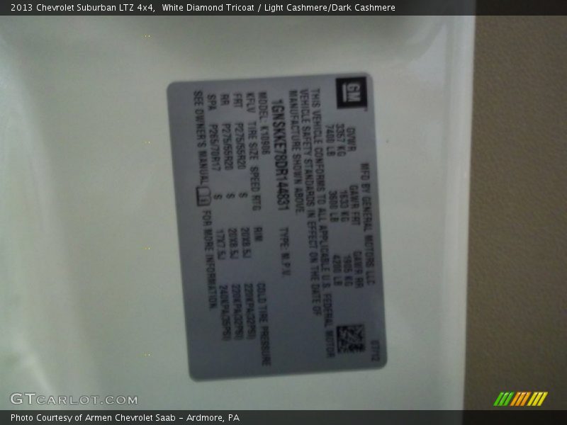 White Diamond Tricoat / Light Cashmere/Dark Cashmere 2013 Chevrolet Suburban LTZ 4x4